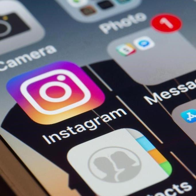 Account tweaks for young Instagram users 'minimum' expected by B.C., David Eby says